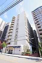 大阪府大阪市福島区福島3丁目（賃貸マンション2LDK・13階・57.66㎡） その1