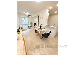 サニータウン横田I 1階1LDKのリビング/ダイニング