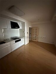 トリニティー芝浦 8階2DKのリビング/ダイニング