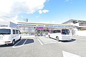 ミニストップ田名葛輪店 590m