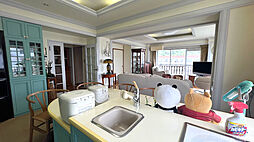 逗子マリーナ7号棟 1LDKのリビング/ダイニング