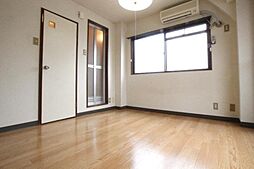 メゾン中一万 S-6 号室