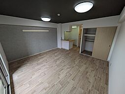 松山ウエスティン 902 号室 9階1Kのリビング/ダイニング