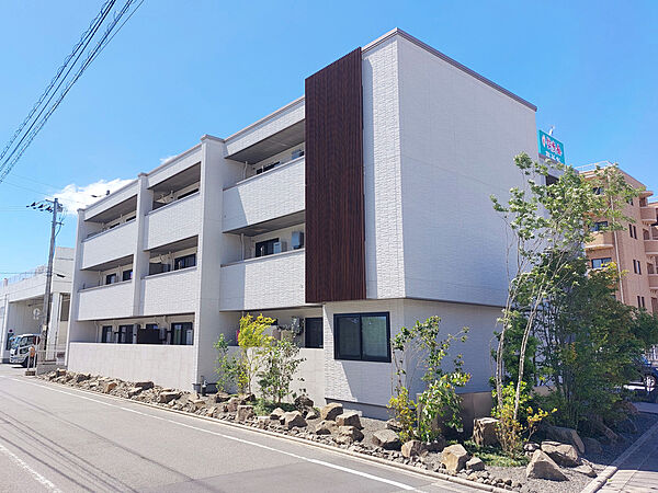 クールマノワール朝生田 105 号室｜愛媛県松山市朝生田町6丁目(賃貸マンション1LDK・1階・51.16㎡)の写真 その1