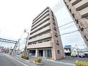 コンフォート25 802 号室 ｜ 愛媛県東温市牛渕（賃貸マンション1R・8階・27.00㎡） その1