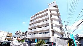 アイエム立花ビル 303 号室 ｜ 愛媛県松山市立花3丁目（賃貸マンション1K・3階・25.90㎡） その1