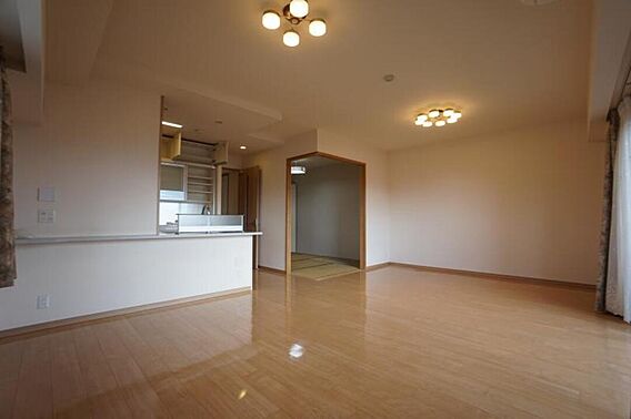 クレアホームズ松山三番町_内装_3