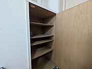 シューズボックス