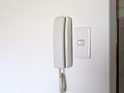 インターホン