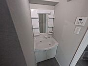 シャワー付洗面化粧台