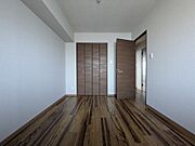 洋室5.9帖