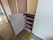 シューズボックス