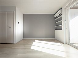 アルストロメリア 103 号室 1階ワンルームのリビング/ダイニング