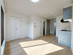 エルミタージュ 205 号室 2階1LDKのリビング/ダイニング