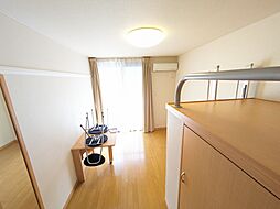 レオパレス辻町2 103 号室 1階1Kのリビング/ダイニング