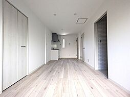 BELGRAVIA SANDS PREMIUM 102 号室 1階ワンルームのリビング/ダイニング