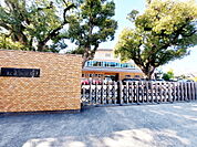 松前小学校