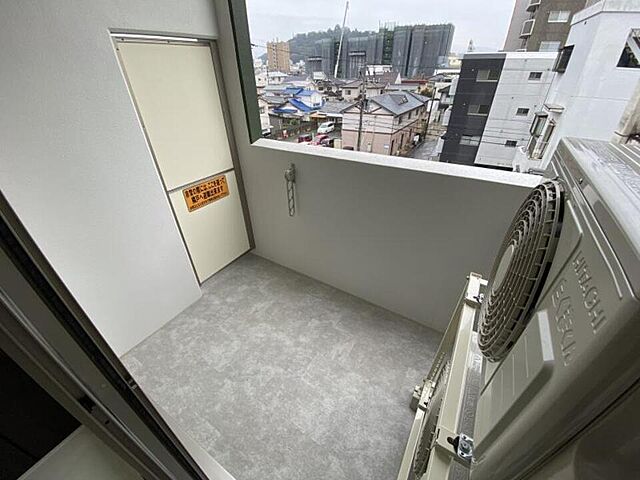 バルコニー