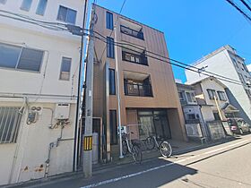 友愛ビル 301 号室 ｜ 愛媛県松山市勝山町1丁目（賃貸マンション1R・3階・27.00㎡） その1