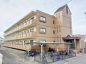 イヒラニハイツ 103 号室 ｜ 愛媛県松山市土居田町（賃貸マンション1R・1階・35.28㎡） その1