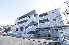 ビジュティエ桑原 205 号室 ｜ 愛媛県松山市桑原3丁目（賃貸マンション1K・2階・35.02㎡） その1