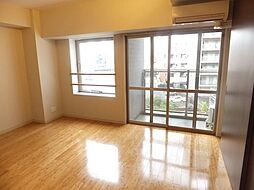 アールレジデンス 8階ワンルームのリビング/ダイニング