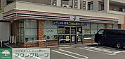 セブンイレブン横浜田奈店 徒歩7分。 490m