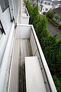 ★　フラワーボックスあり！洗濯物が落ちても安心です　★