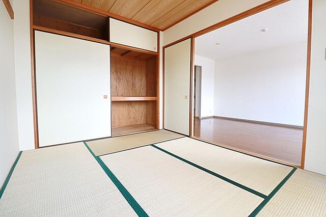 寝室
