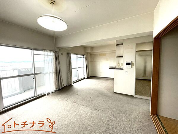 リビング/ダイニングを拡大表示
