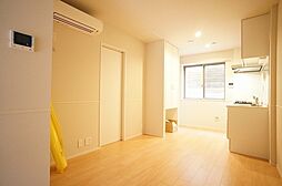 Sky Garden 102 1階1DKのリビング/ダイニング