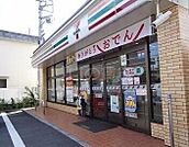 セブンイレブン品川大井7丁目店 819m