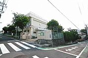 清水窪小学校 475m