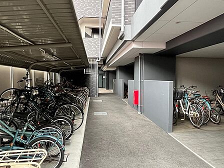 駐輪場