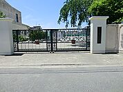 川崎市立玉川中学校？850m
