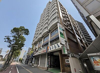 外観：シンプルな外観が魅力的な物件です。