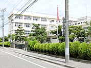 新潟市立 鳥屋野中学校 1060m