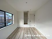 【洋室】子供部屋は限られたスペースをうまく利用し楽しさがある空間 