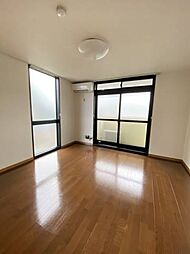 オフィスステーション 3階1Kのリビング/ダイニング