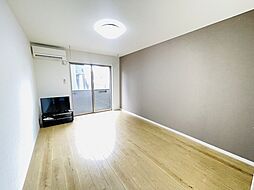 アザレア伊万里II 1階1Kのリビング/ダイニング