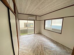 シーサイドヴィラ 102 1階2DKのリビング/ダイニング