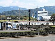 鬼塚駅 1890m