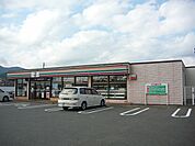 セブン-イレブン 伊万里大里店 350m