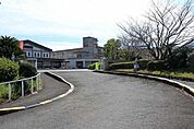 立花小学校 1300m