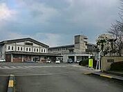 伊万里市立立花小学校 487m