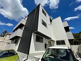 Halu豊中  ｜ 大阪府豊中市刀根山３丁目（賃貸マンション1LDK・2階・35.06㎡） その1