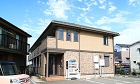 兵庫県三木市本町2丁目（賃貸アパート2K・1階・33.69㎡） その1