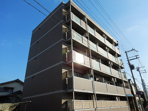 兵庫県神戸市東灘区魚崎南町3丁目(賃貸マンション1K・4階・25.60㎡)の写真 その1