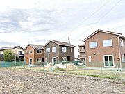 ベランダはありません。室内物干しあります。