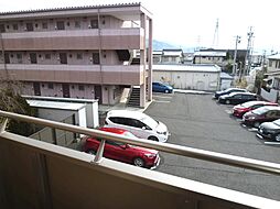 4 / 4
